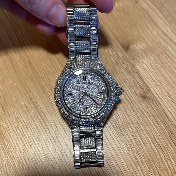 Michael Kors Women's Camille MK5869 Silver Stainless-Steel Watch - Picture 1 of 3